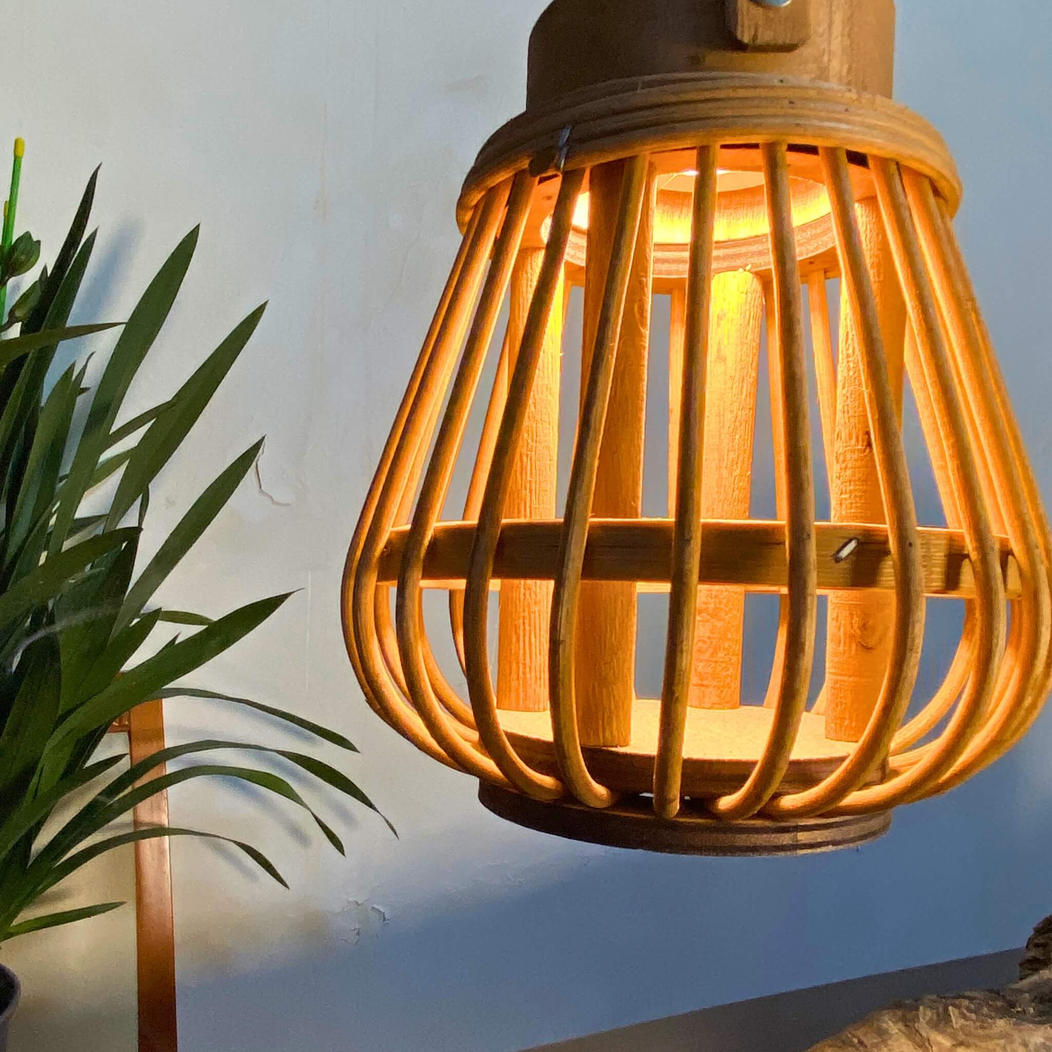 lightning-struck-wood-tea-table-lamp-unique